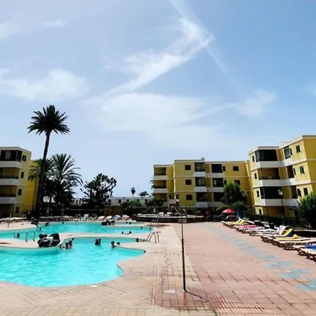Terrace By The Waves With Heated Pool * Playa del Ingles (Gran Canaria)